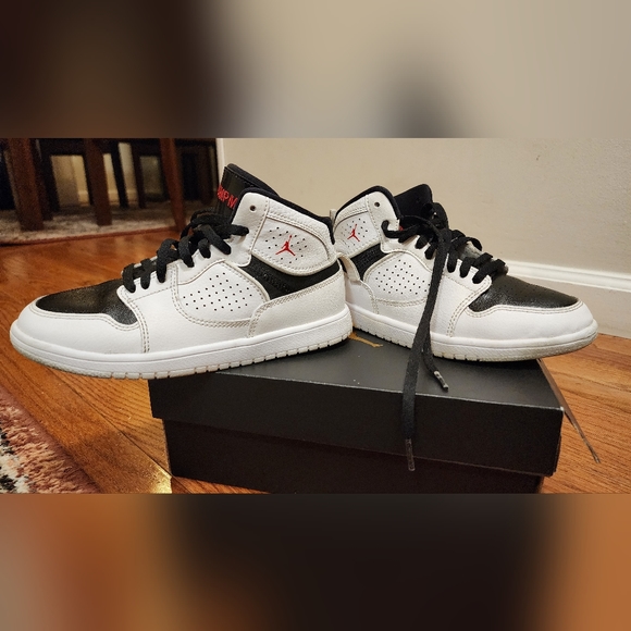 NIKE Jordan Access (PS) sneakers for kids size US 2 - Picture 4 of 8